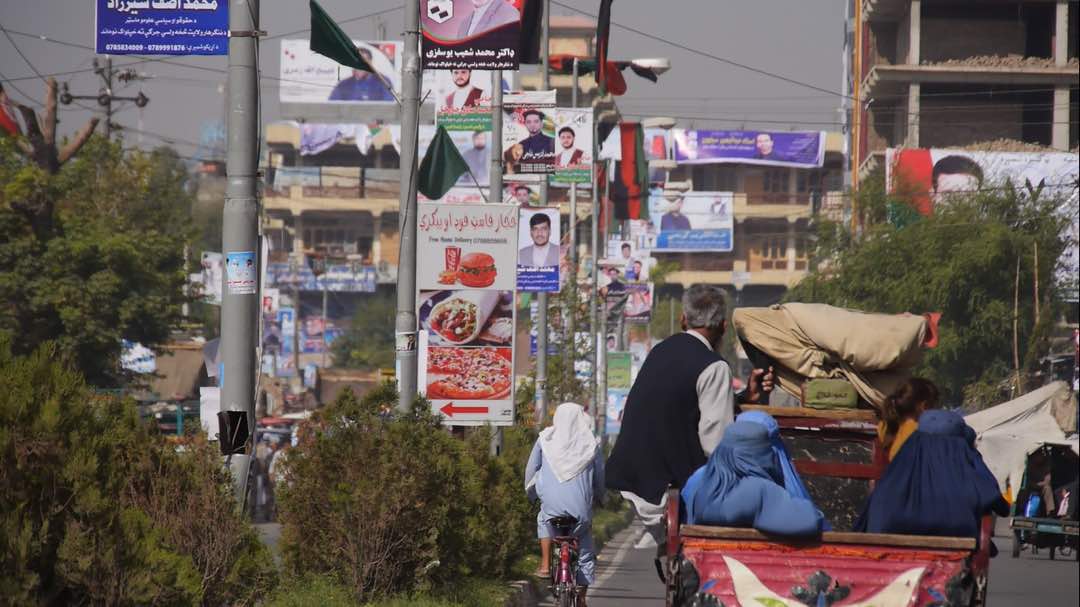 The Parliamentary election candidates' campaign continues in eastern Nangarhar province as the contenders' banners are increasing in different part of Jalalabad City.