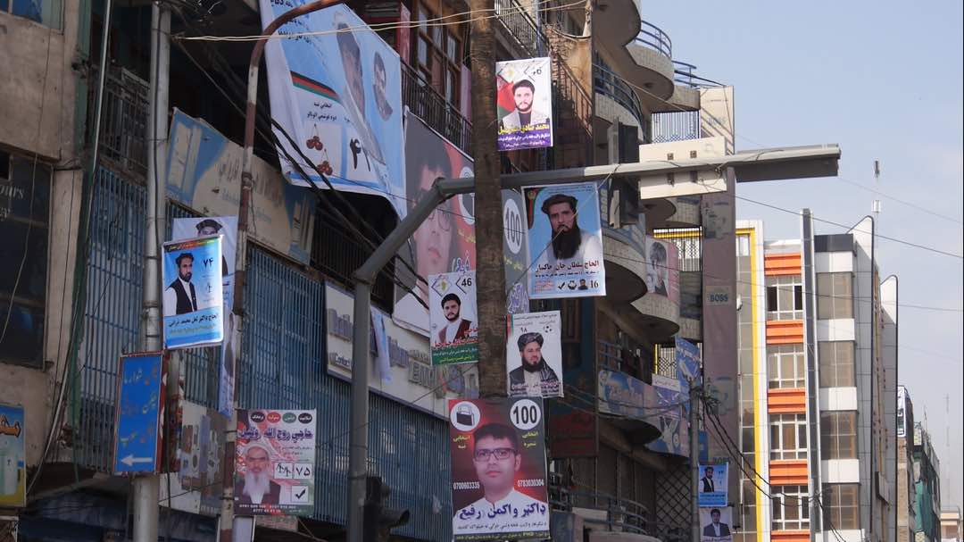 The Parliamentary election candidates' campaign continues in eastern Nangarhar province as the contenders' banners are increasing in different part of Jalalabad City.