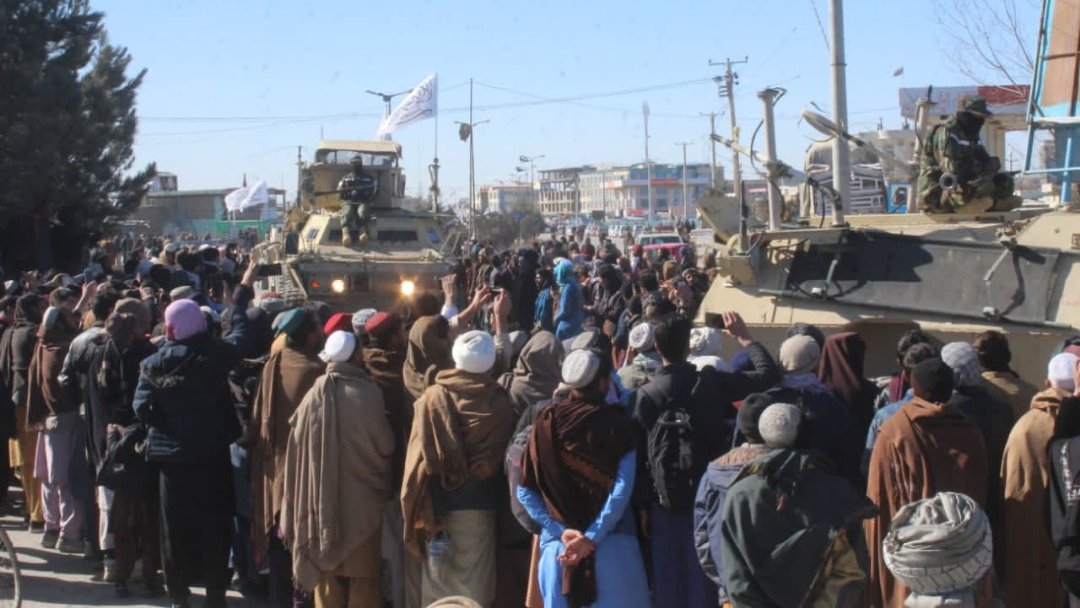 Afghanistan: 102 security forces graduated from 3rd Infantry Brigade of 203 Mansoori Army Corps in central Ghazni province this week