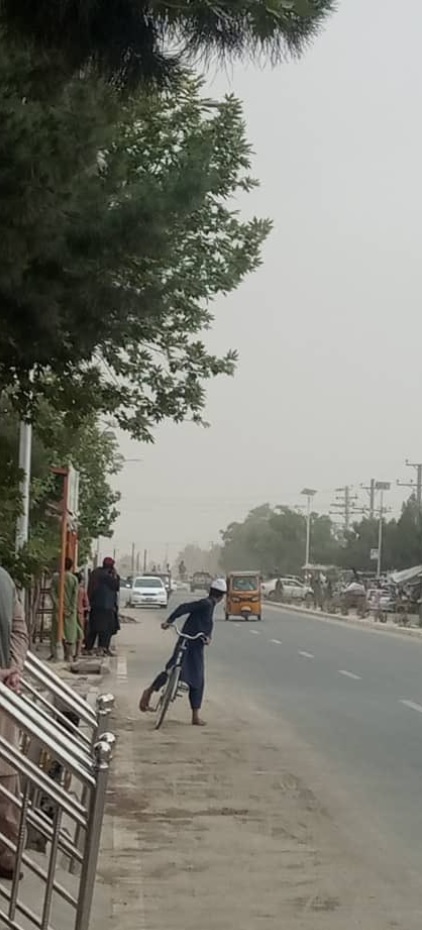 There has been an explosion targeting the convoy of vehicles including ambulances carrying the coffins of three Shi'ite/Hazara Muslims who were assassinated yesterday by ISKP in Kunduz. Casualties reported