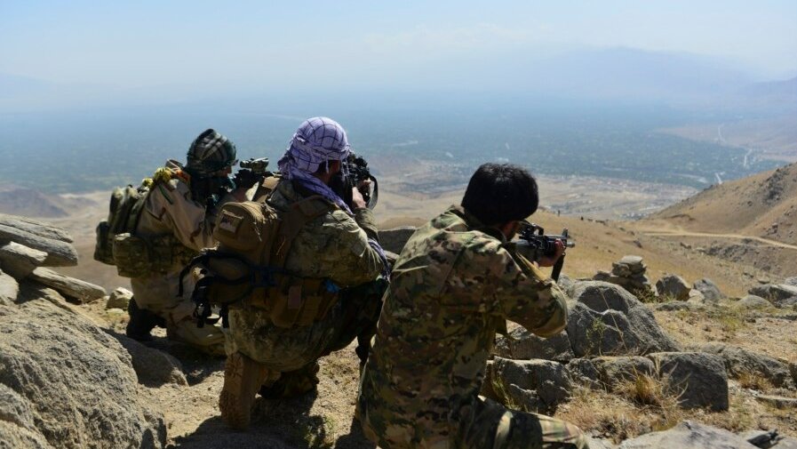 Local sources in Panjshir say that the clashes between the Taliban and the forces of the National Resistance Front have started again in Shotul district of this province.   Clashes started around 10:00 am on Saturday, July 16, in Dara Arezo of Shotul district