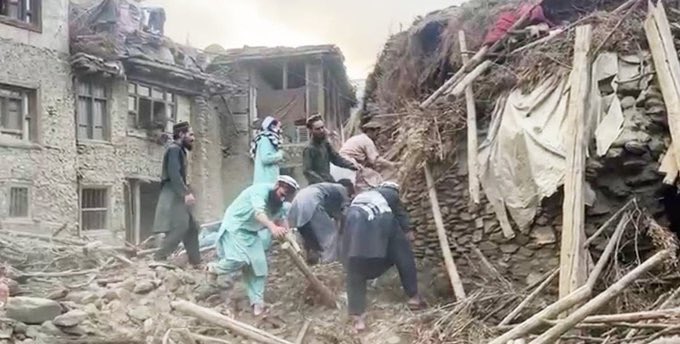 Kabul / Afghanistan Earlier today a major earthquake struck just outside of Kabul, Afghanistan, the Death toll from the 6.0 magnitude earthquake has risen to 622 with hundreds more still missing